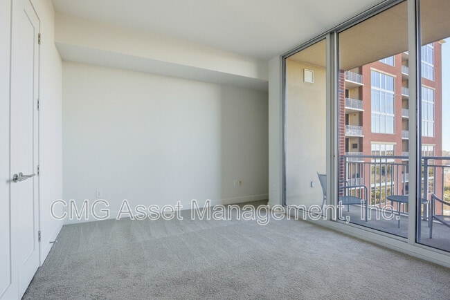 Building Photo - 1820 Peachtree St NW