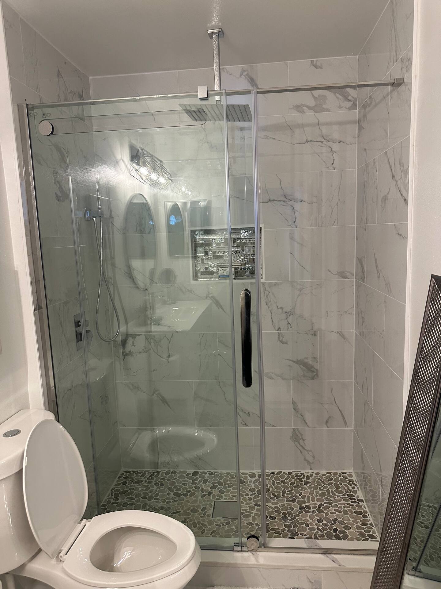 Bath 2 - 12 Fircrest Ln