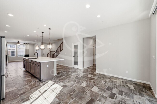 Building Photo - 4 bedroom, 3 bathroom - 2473 square feet; Twelve Bridges