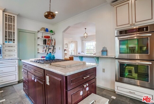 Building Photo - 2154 Willetta Ave N