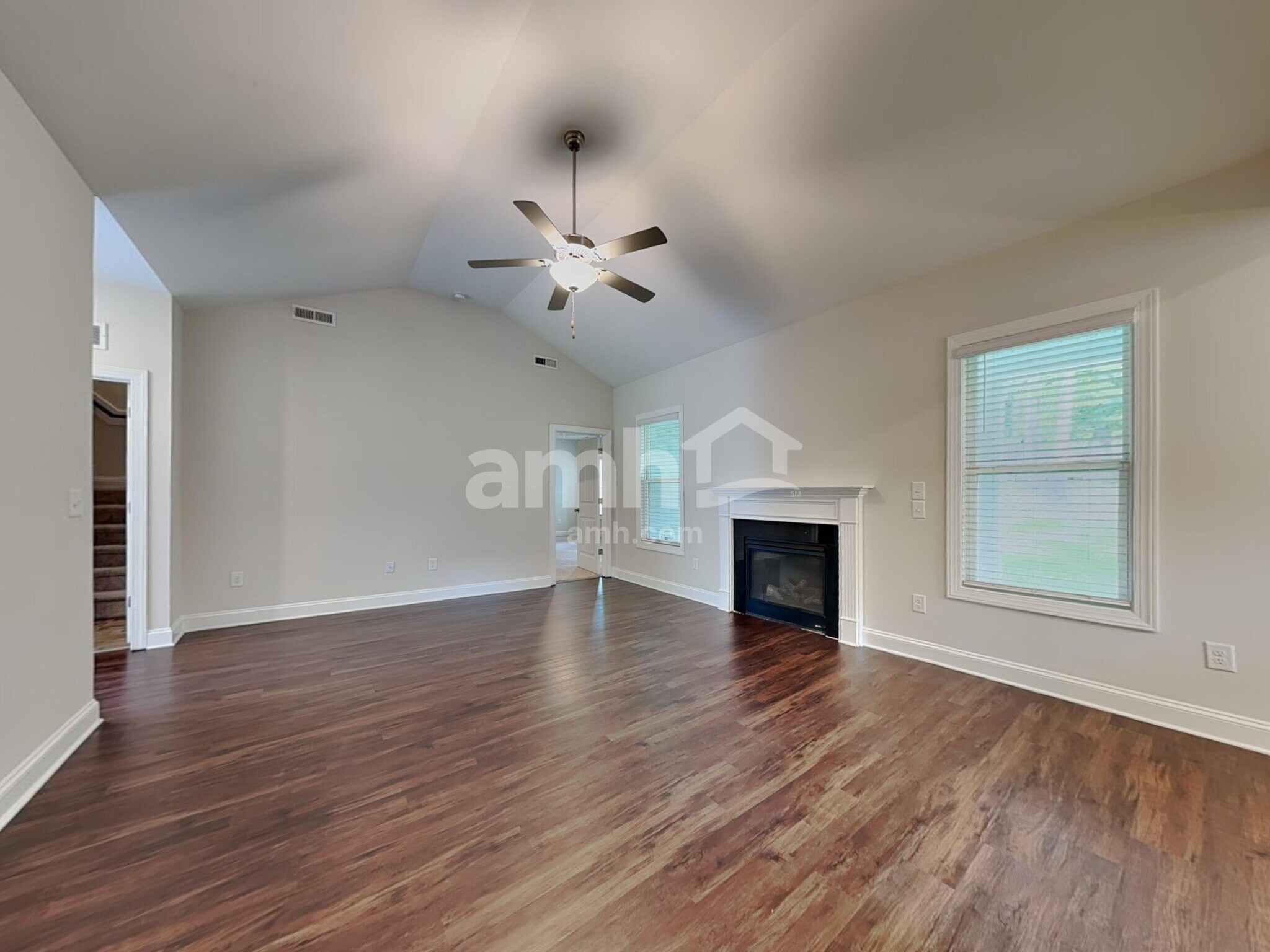 Building Photo - 104 White Ash Ln