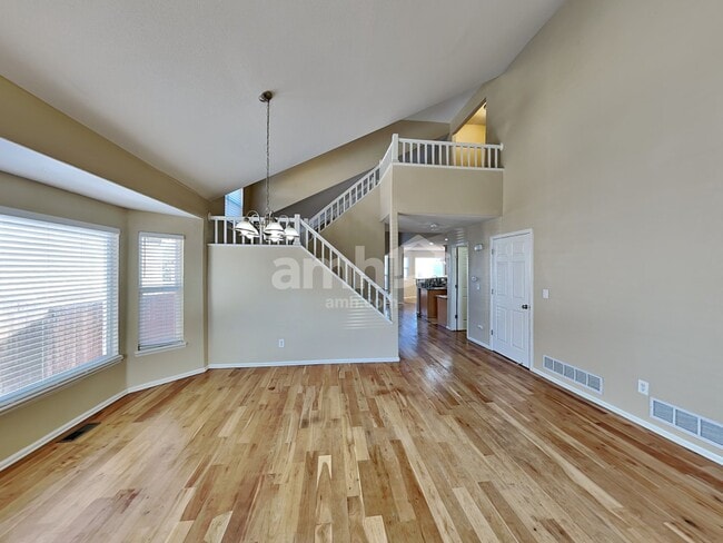 Building Photo - 2320 S Gibralter Way