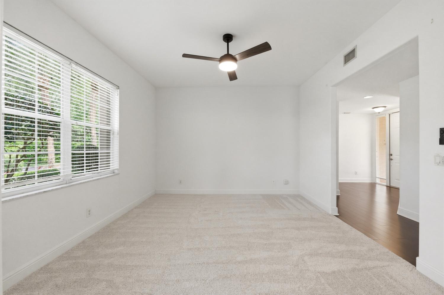 Building Photo - 658 Vintage Reserve Cir