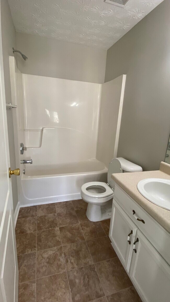 Building Photo - 5013 Chupp Way Cir