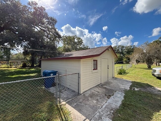 Building Photo - 8469 Cobb Rd