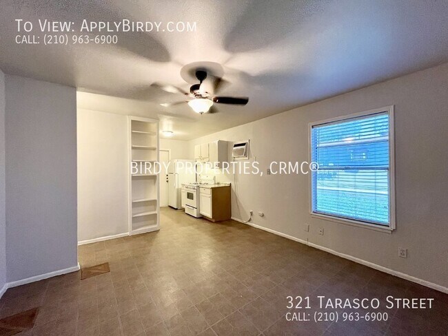 Building Photo - Charming 2-Bedroom Duplex in San Antonio, ...