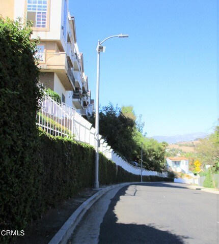 Building Photo - 4755 Templeton St