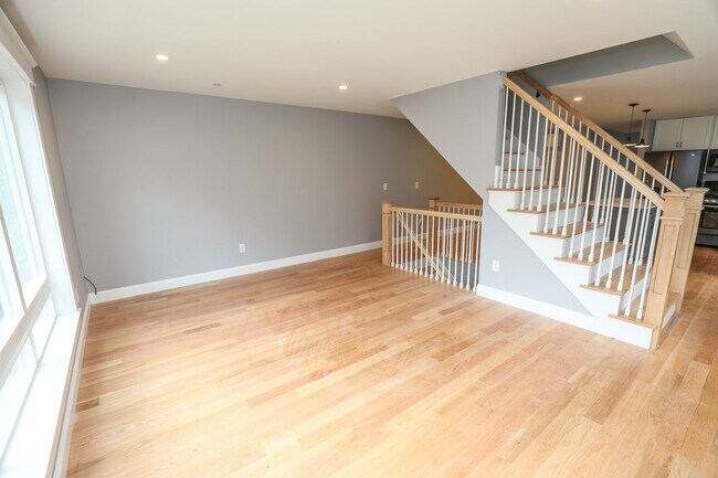 Building Photo - 24 Boston Rd