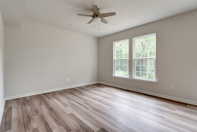 Building Photo - 317 Northfield Hts Ln