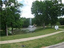 Building Photo - 2207 Canterbury Dr