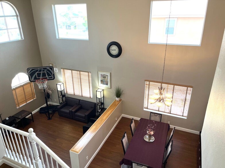 Building Photo - 7729 Villa Gabriela Ave