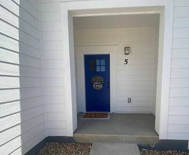 Building Photo - 2110 Setting Sun Dr