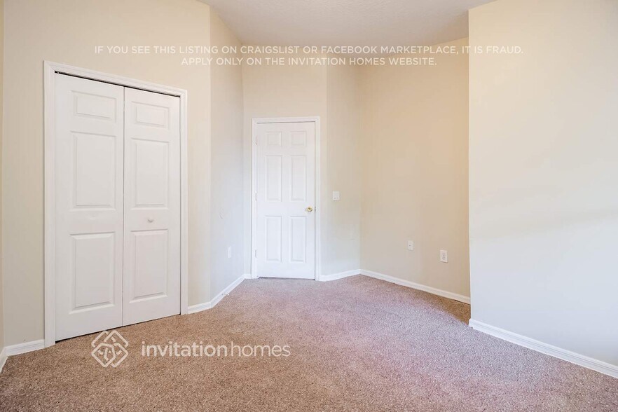 Building Photo - 839 Delfino Pl