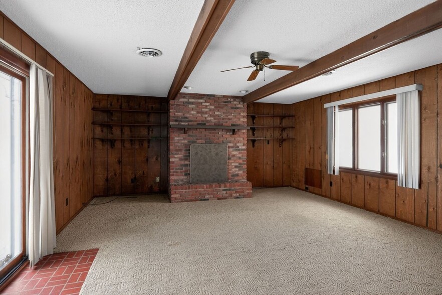 Building Photo - 20728 Old 24 E Rd