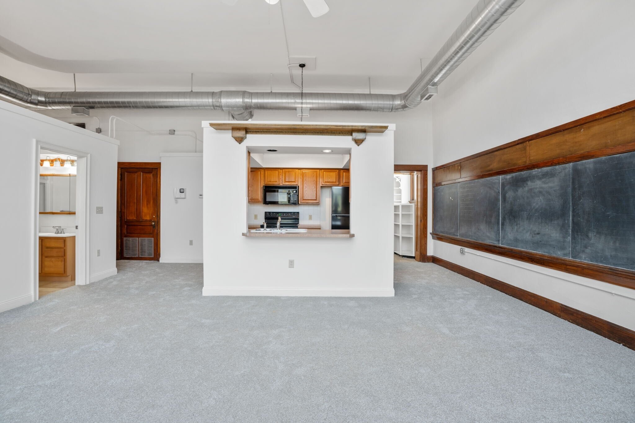 Building Photo - 249 N Athenian Ave