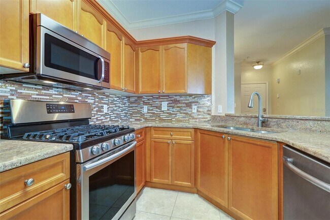 Building Photo - 2765 Via Cipriani St