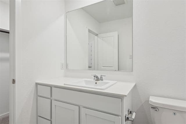 Building Photo - 723 Ponderosa Ln
