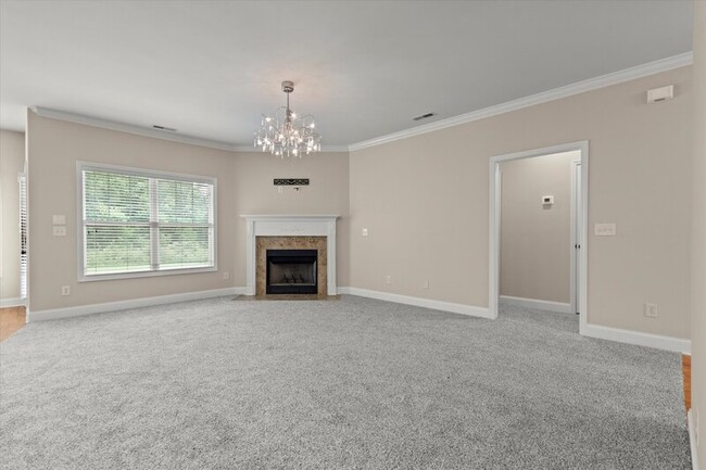 Building Photo - 288 Big Oak Ln