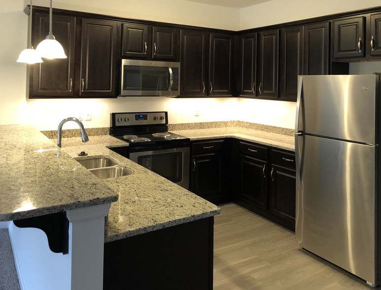 Beautiful Kitchens- Lexington Commons - Lexington Village