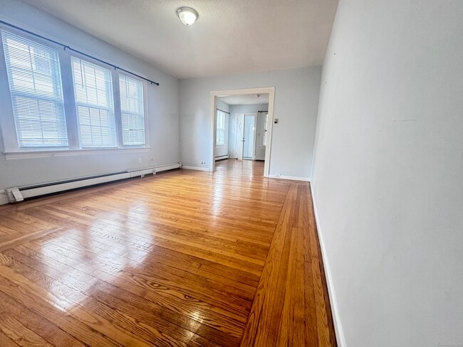 Building Photo - 26 Bradley Ave