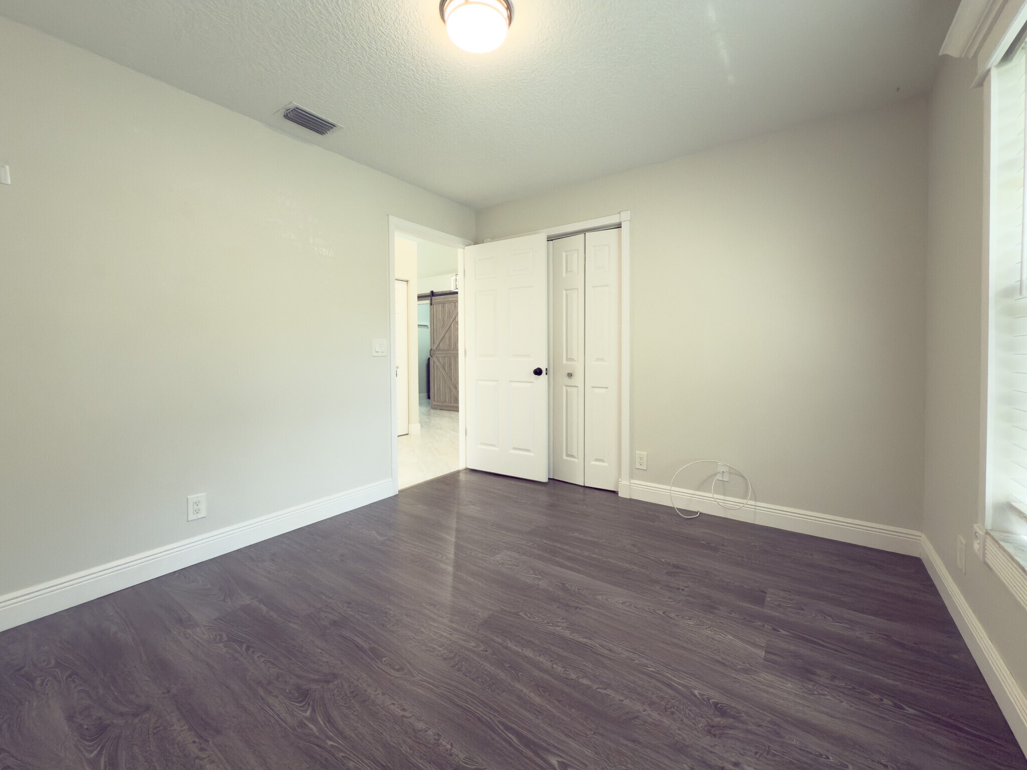 Building Photo - 12204 Sunset Point Cir