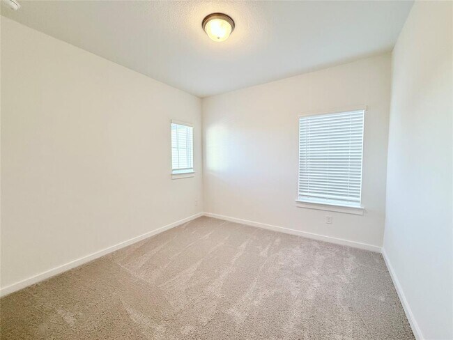 Building Photo - 604 Palatino Bend