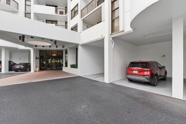 Building Photo - 1361 S Ocean Blvd