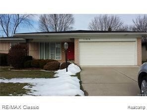 Primary Photo - 43056 Devon Ln