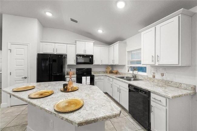 Building Photo - 14429 Potterton Cir