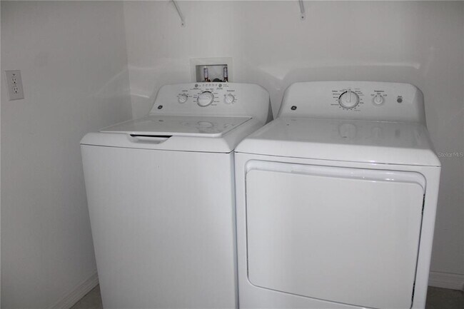 Building Photo - 8526 40th Cir E