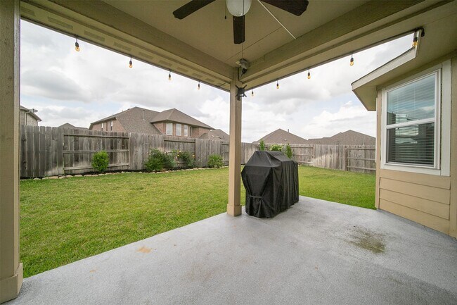 Building Photo - 24734 Twilight Hollow Ln