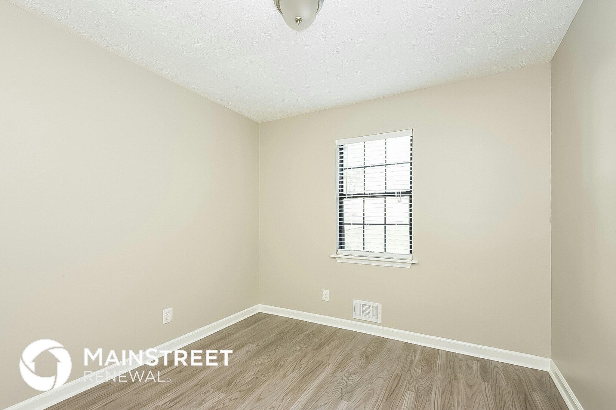 Building Photo - 1565 Island Way