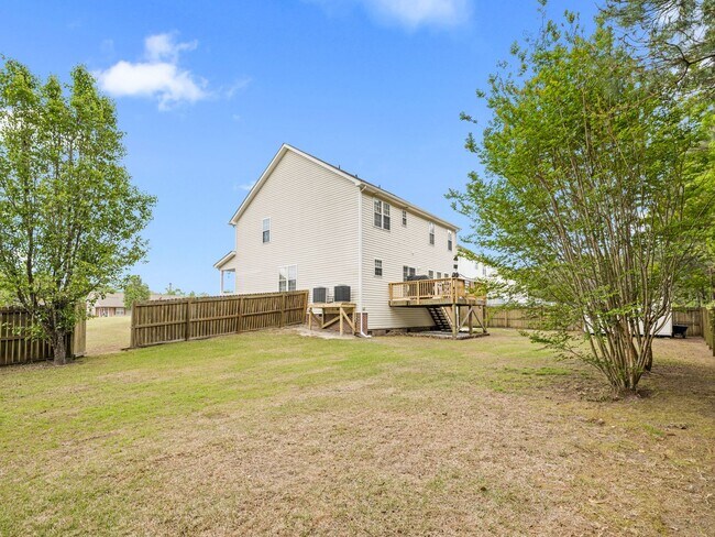 Building Photo - Shetland Farms
