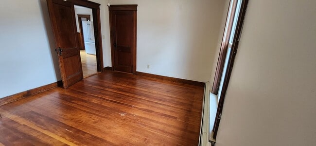 Building Photo - 18-20 Green Street