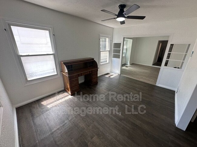 Building Photo - 2316 Spruce Ave