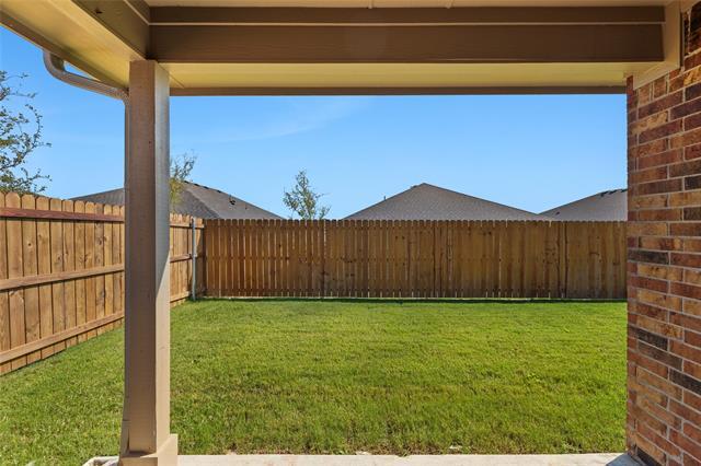 Building Photo - 552 Crestridge Dr N