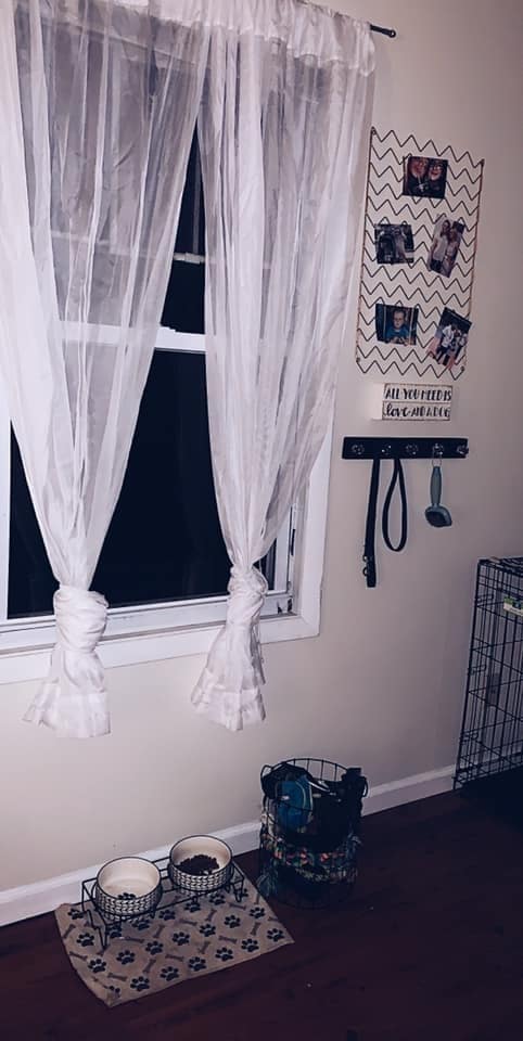 Decorated Bedroom - 419 E Lane Ave