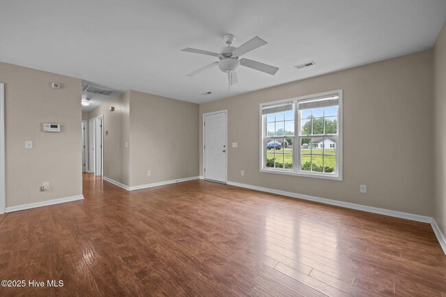 Building Photo - 180 Ashbury Park Ln
