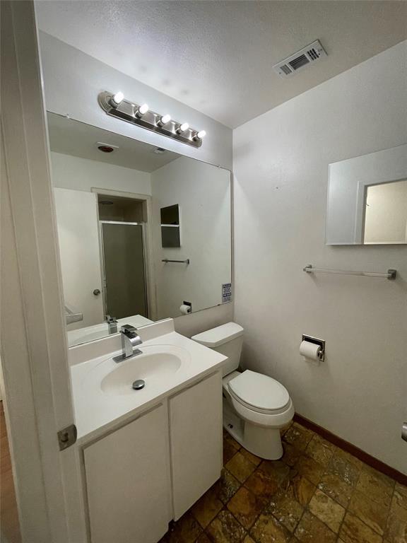 Building Photo - 5802 Longhorn Landing