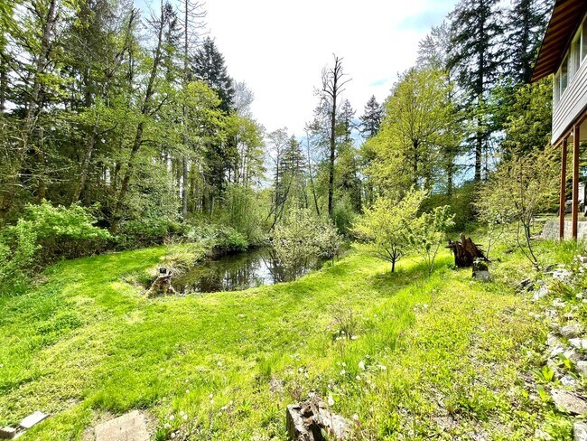 Building Photo - 14033 SE 185th Pl