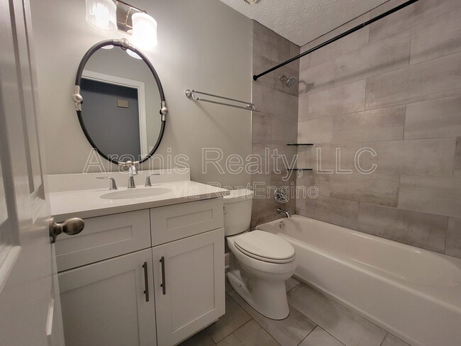 Building Photo - 110 Anclote Ct