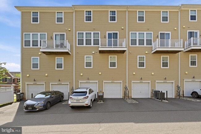 Building Photo - 43976 Vaira Terrace