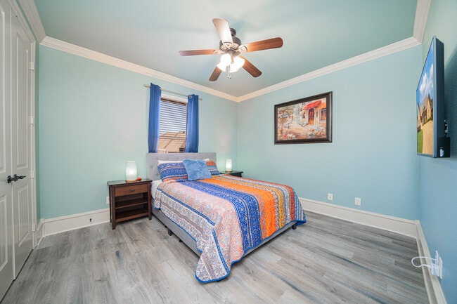 Building Photo - 1610 Olympic Drive