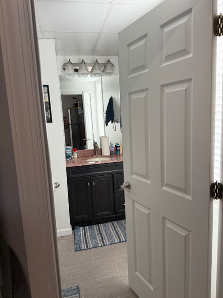 Building Photo - 425 High St