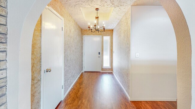 Building Photo - Beautiful Home Coming Soon in the Heart of Broken Arrow!