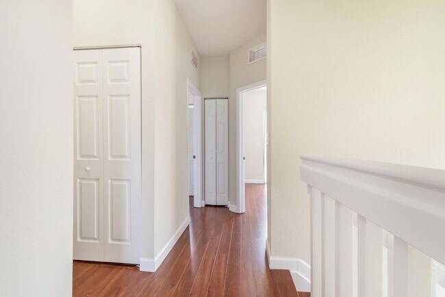 Building Photo - 12863 SW 134th Terrace