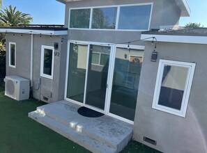 Building Photo - 4 Bedroom, 4 Bathroom Home – Ideal for Stu...