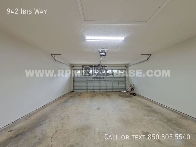 Building Photo - 942 Ibis Way