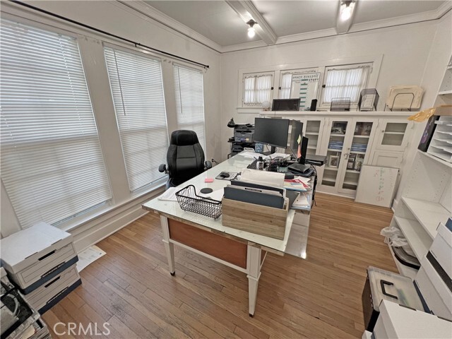 Building Photo - 502 E J St