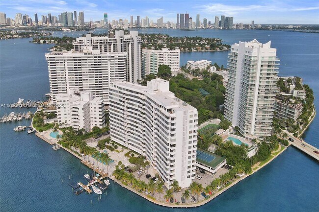 Primary Photo - 20 Island Ave